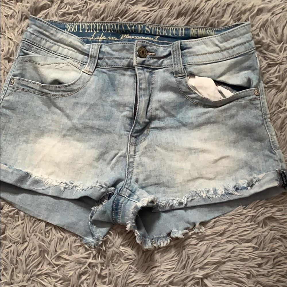 Light wash Jean shorts